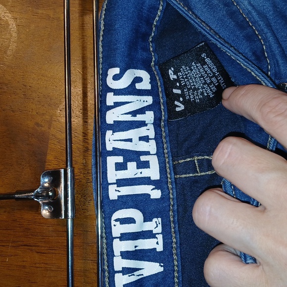 VIP Jeans - Picture 6 of 6
